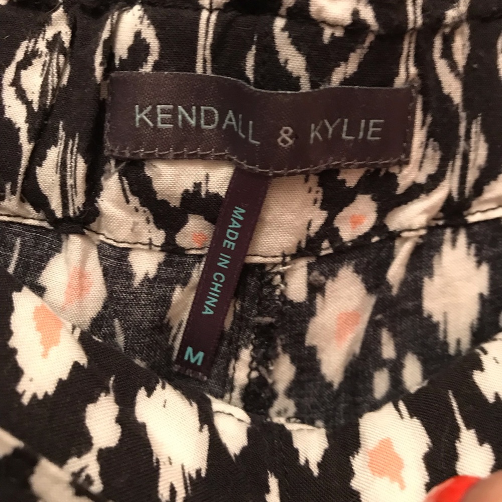 kendall & kylie patterned pants